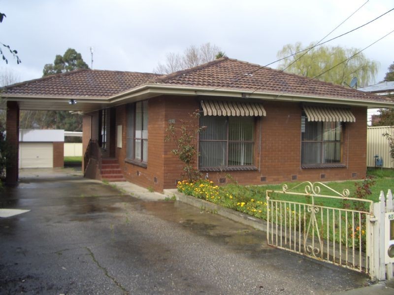 607 Main Road, Mount Clear VIC 3350