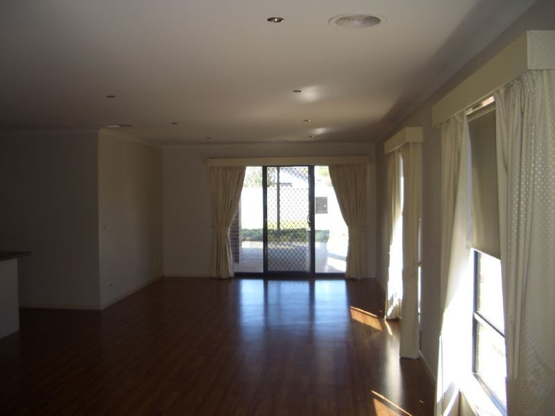 33 Clifton Street, Delacombe VIC 3356