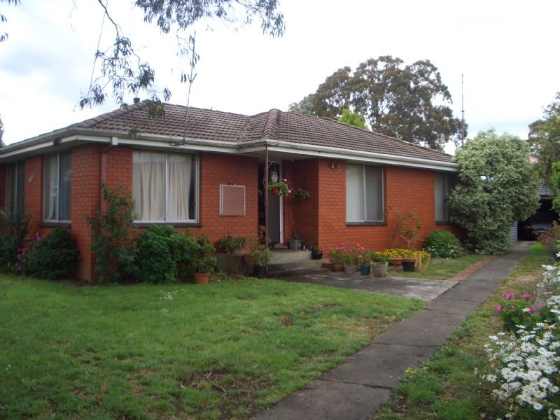 1241 Norman Street, Wendouree VIC 3355