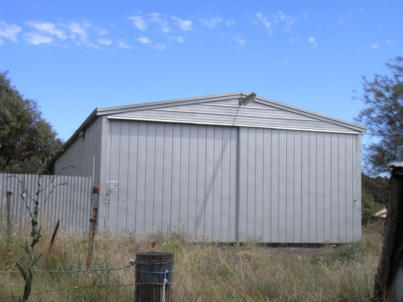 24 Acacia Street, Invermay VIC 3352