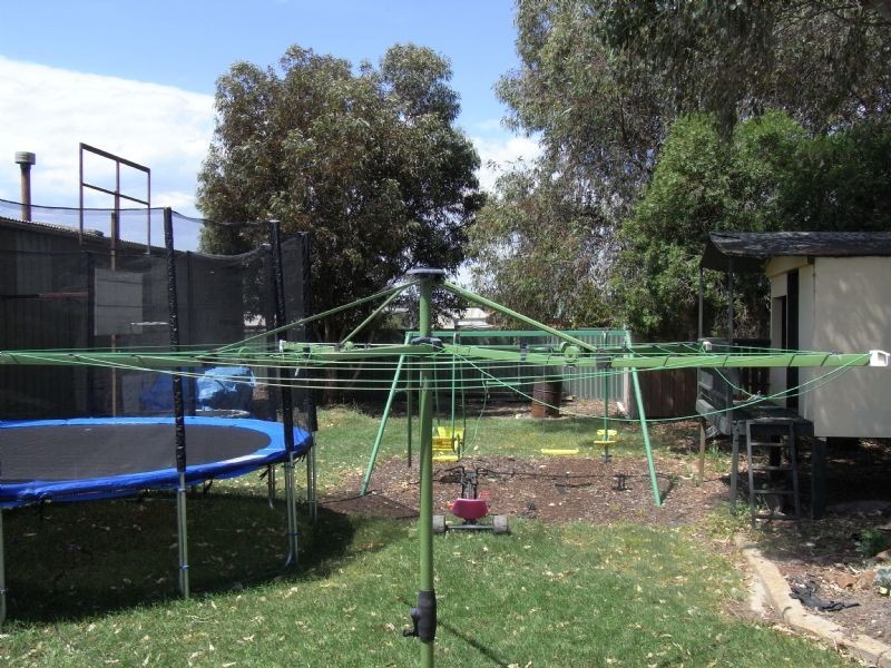 99 Albert St, Sebastopol VIC 3356