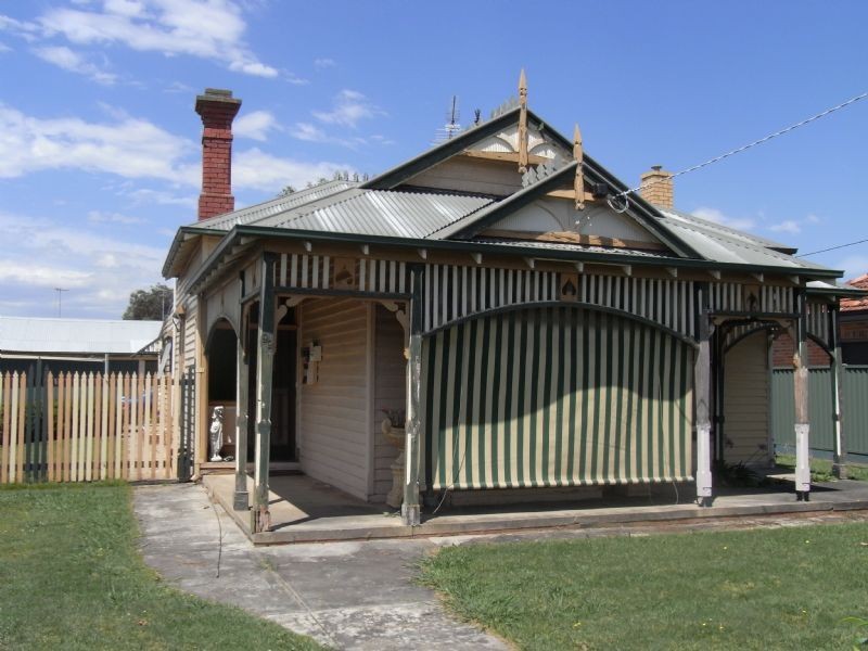 99 Albert St, Sebastopol VIC 3356