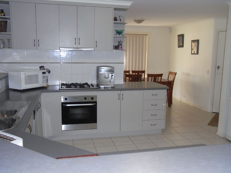 235 Whitelaw Avenue, Delacombe VIC 3356