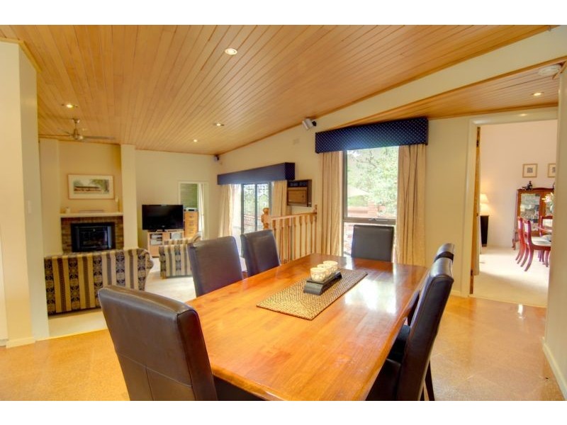 8 Lake View Court, Ballarat North VIC 3350