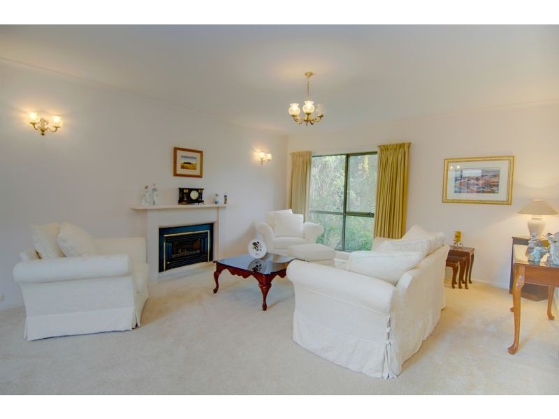 8 Lake View Court, Ballarat North VIC 3350