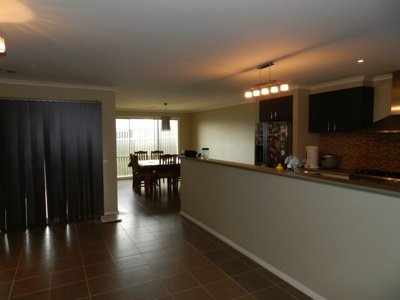 14 Lowry Crescent, Miners Rest VIC 3352