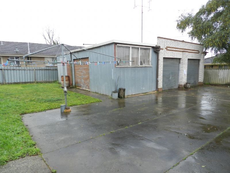 68 Yarrowee Street, Sebastopol VIC 3356