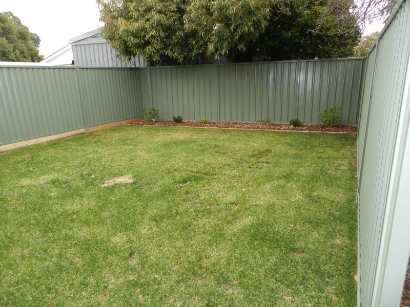 1-5/2 Evelyn Street, Wendouree VIC 3355