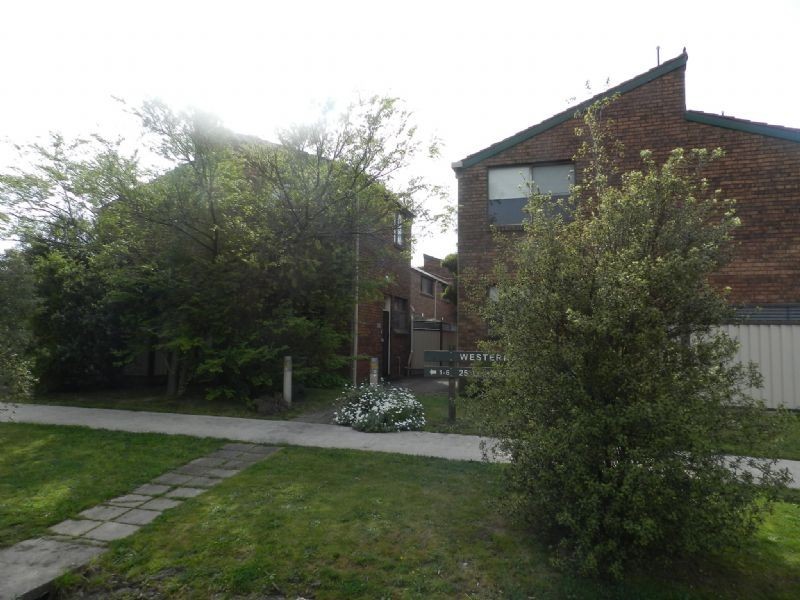 4/25 Learmonth Street, Alfredton VIC 3350