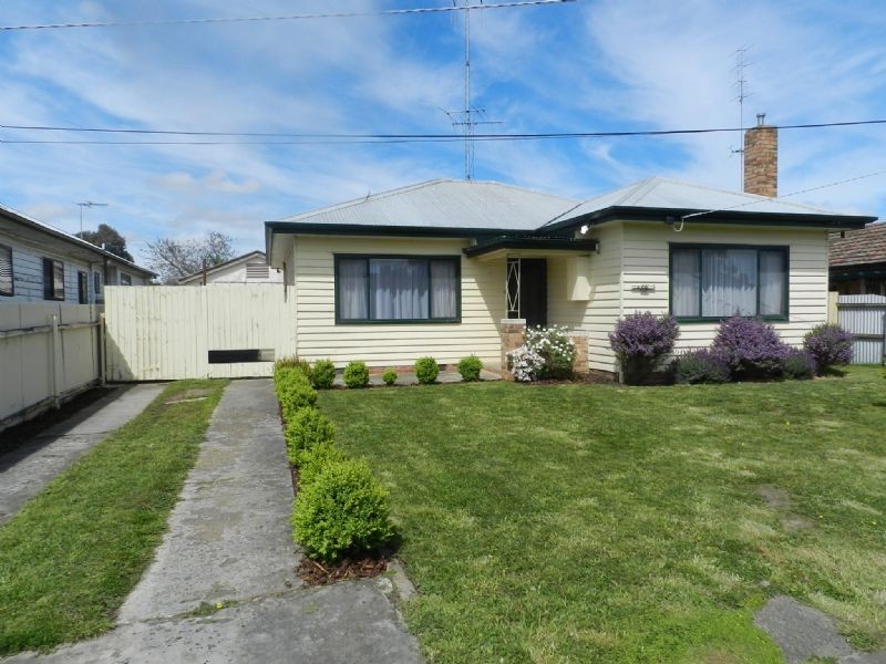 15 Victoria Street, Sebastopol VIC 3356