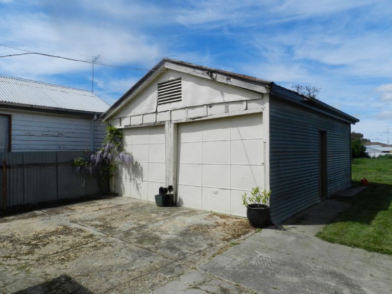15 Victoria Street, Sebastopol VIC 3356