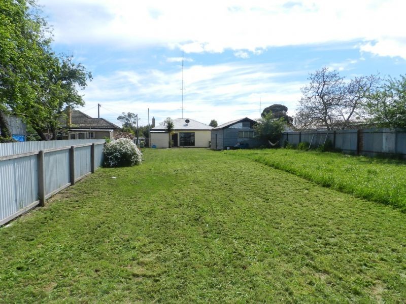 15 Victoria Street, Sebastopol VIC 3356