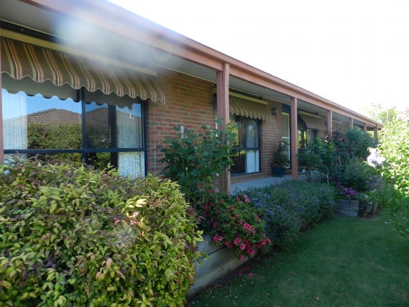 28 Wattletree Drive, Mount Helen VIC 3350