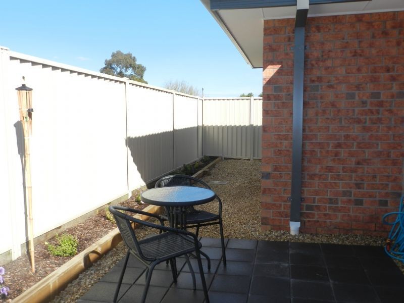 8/88 Birdwood Avenue, Sebastopol VIC 3356