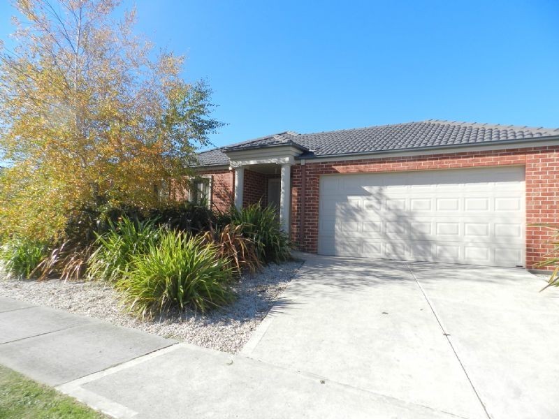 39 Belmar Crescent, Canadian VIC 3350