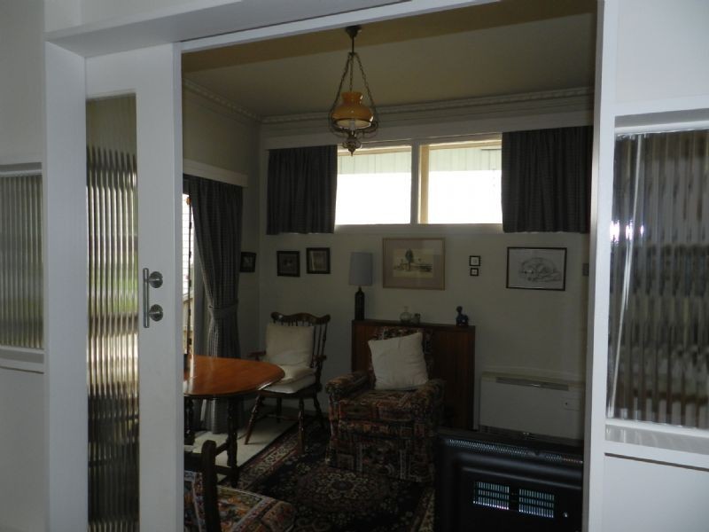 4 Heather Ave, Mount Clear VIC 3350