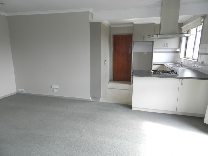 1/63 Cuthberts Road, Alfredton VIC 3350