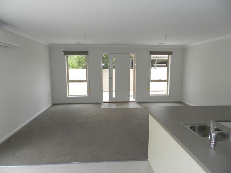 2/809 Pleasant Street South, Ballarat VIC 3350