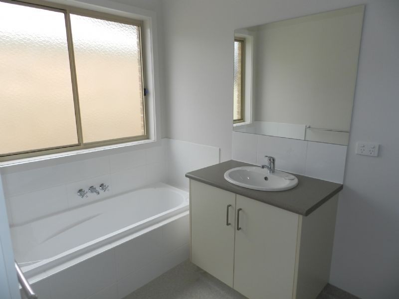 2/809 Pleasant Street South, Ballarat VIC 3350