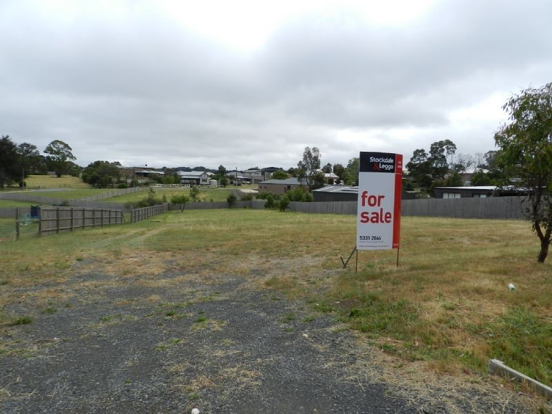 37 Gracefield Road, Brown Hill VIC 3350