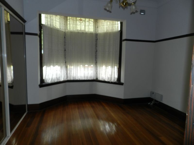 1210 Mair Street, Lake Wendouree VIC 3350