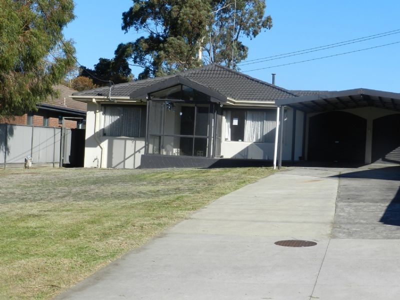 836 Chisholm Street, Black Hill VIC 3350