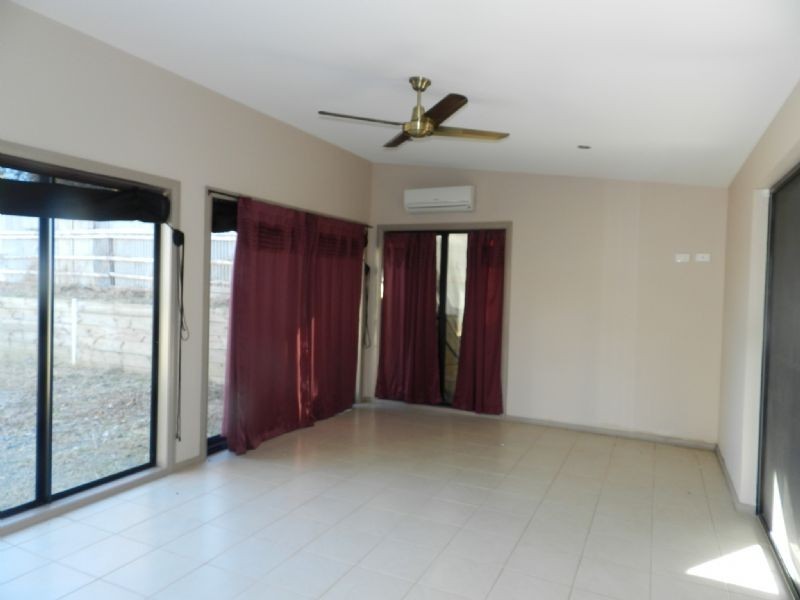 836 Chisholm Street, Black Hill VIC 3350