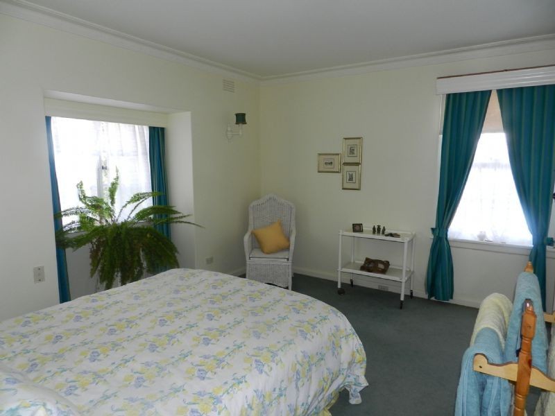 20 Beaufort Avenue, Alfredton VIC 3350