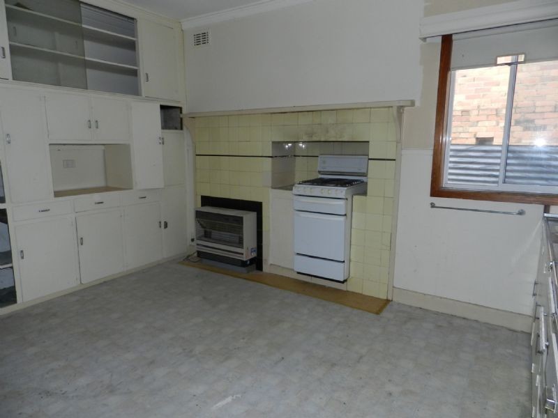 1/30 Victoria Street, Sebastopol VIC 3356