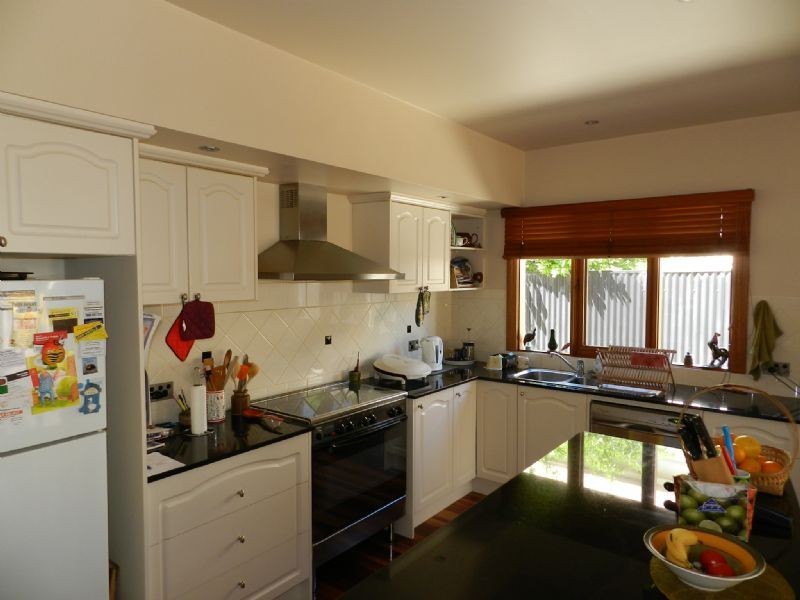 25 Loch Avenue, Ballarat VIC 3350