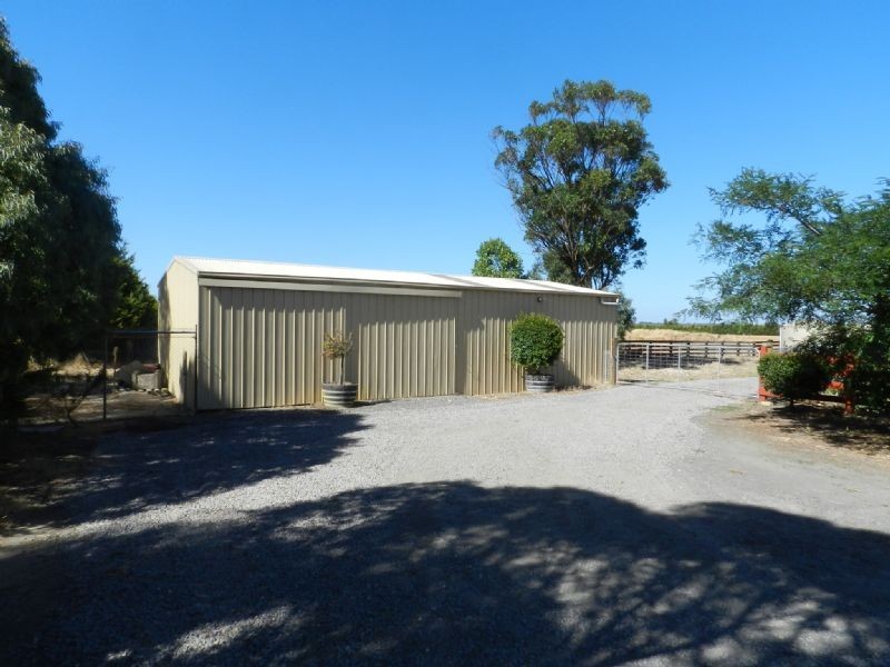 331 Glenelg Highway, Smythes Creek VIC 3351