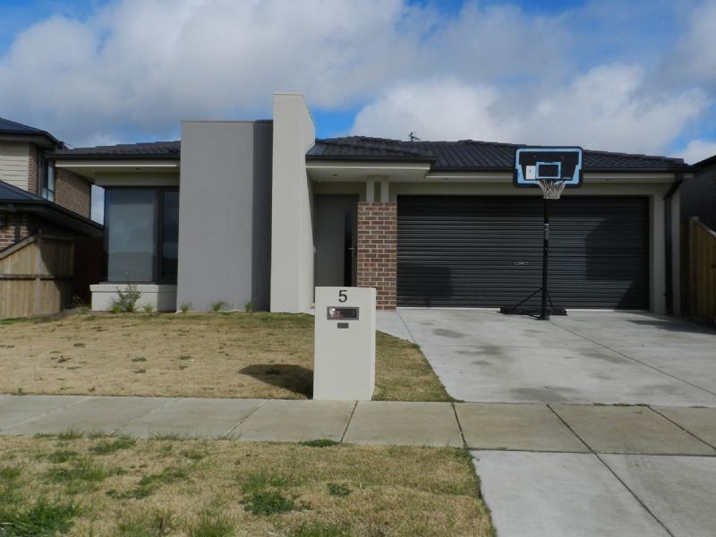 5 Luxford Street, Alfredton VIC 3350