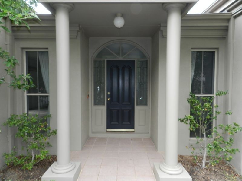 14 Hotham Street, Lake Wendouree VIC 3350