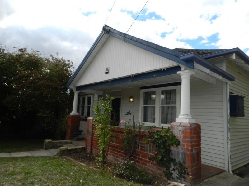 103 Gladstone Street, Golden Point VIC 3350