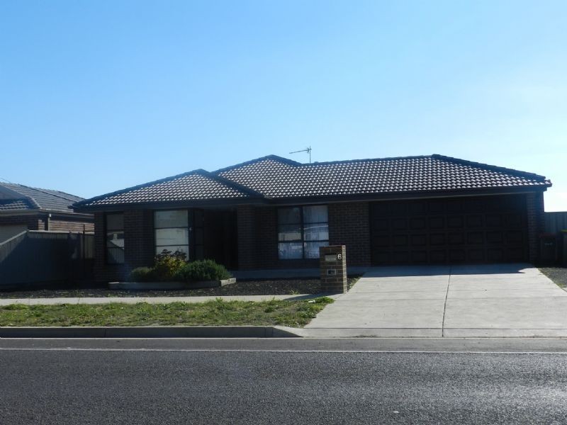 6 Greenhalghs Road, Delacombe VIC 3356