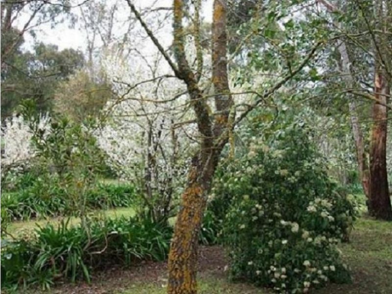 1878 Old Melbourne Road, Millbrook VIC 3352