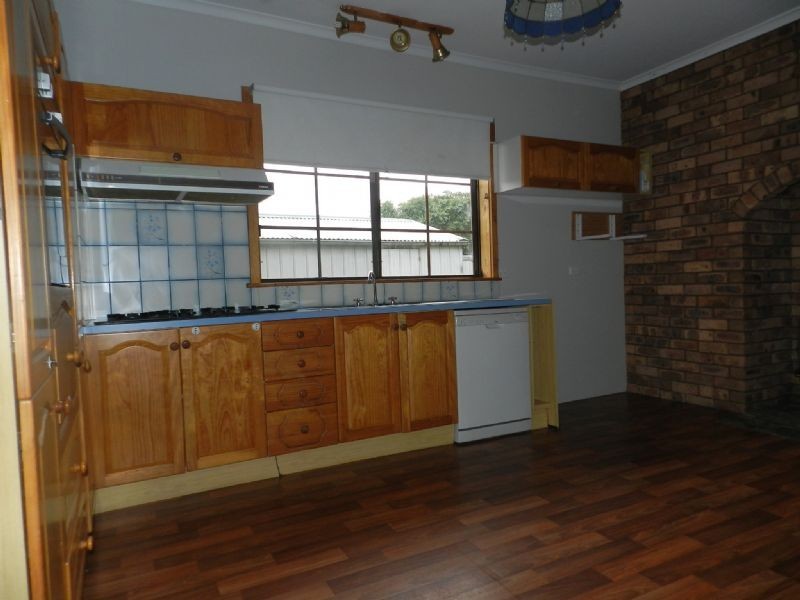 101 Beverin St, Sebastopol VIC 3356
