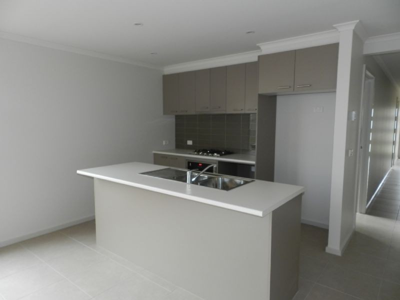 43 Fraser Street, Mount Pleasant VIC 3350