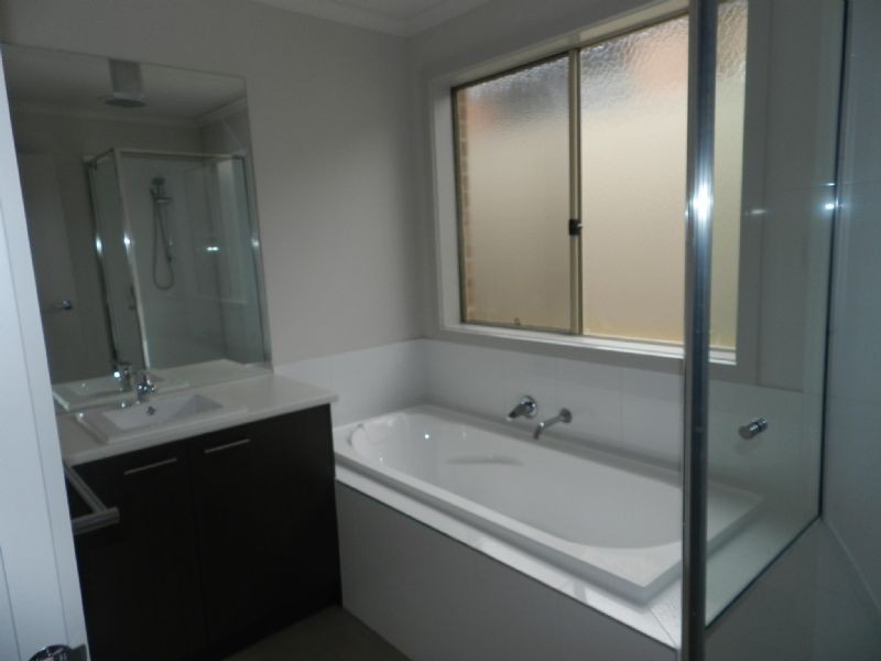 43 Fraser Street, Mount Pleasant VIC 3350