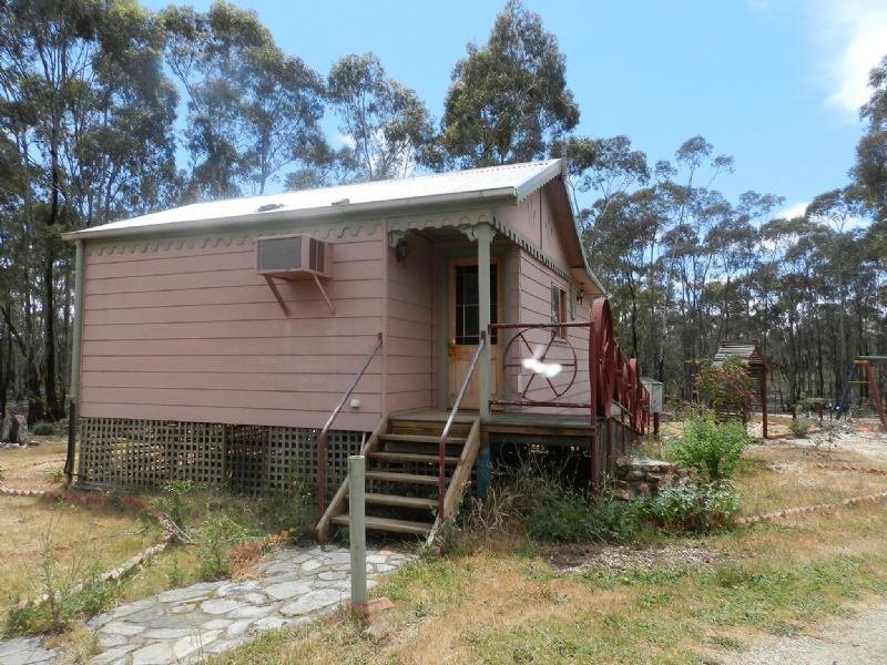 67 Boundary Road, Avoca VIC 3467