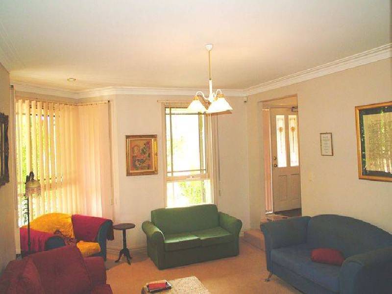 2 Silkwood Way, Rowville VIC 3178