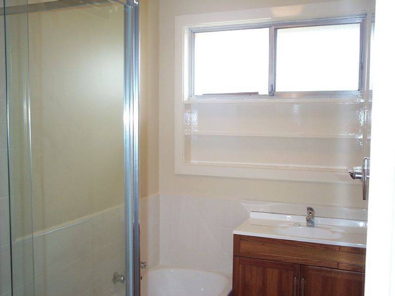 60B ALBERT ROAD, Hallam VIC 3803