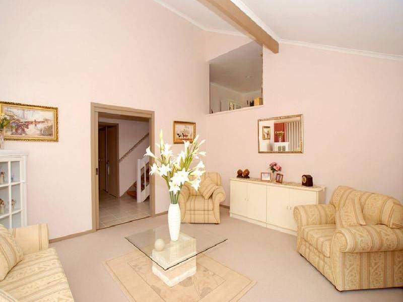 24 Superior Avenue, Rowville VIC 3178