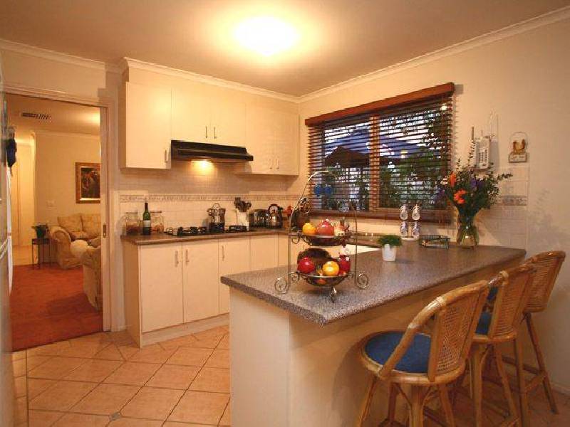 101 Quail Way, Rowville VIC 3178