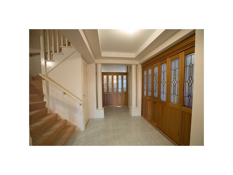 12 Garland Rise, Rowville VIC 3178