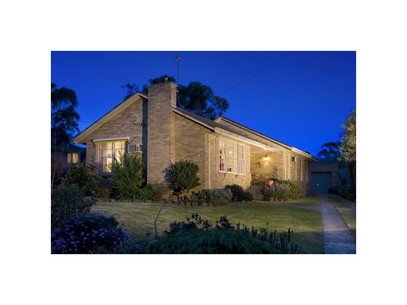 9 Luton Court, Rowville VIC 3178