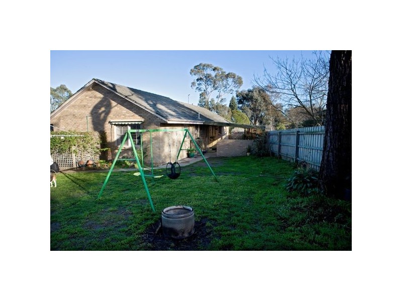 9 Luton Court, Rowville VIC 3178