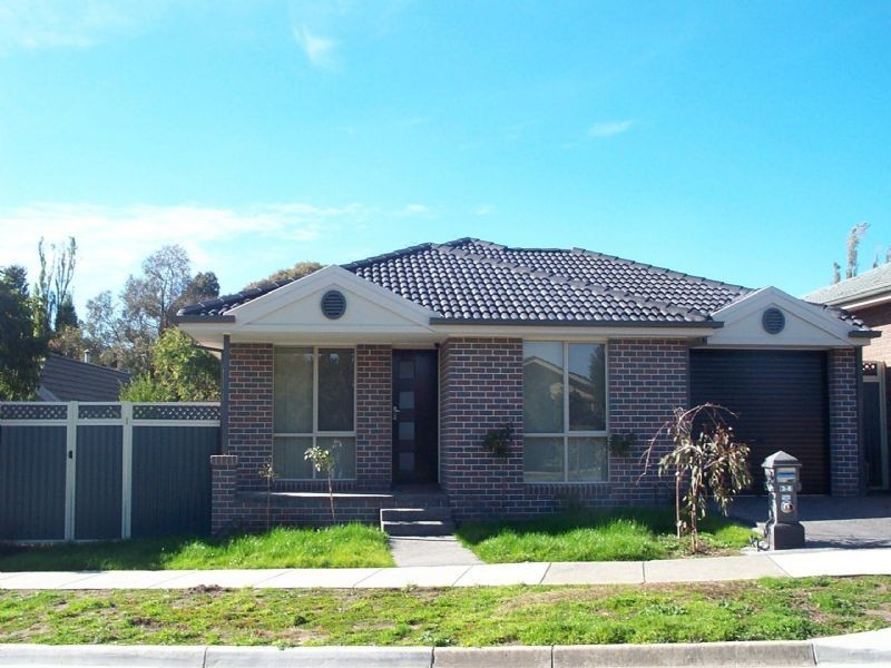 2/8 Turramurra Drive, Rowville VIC 3178