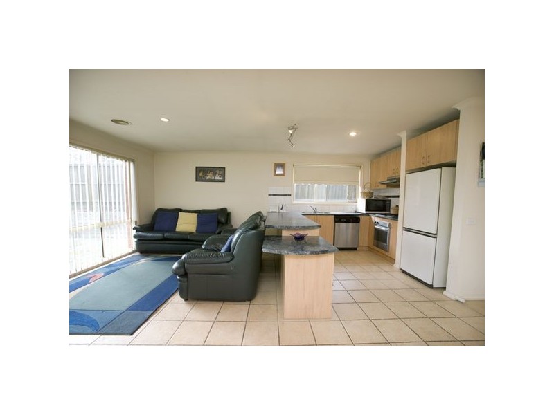 36 Delfin Court, Rowville VIC 3178