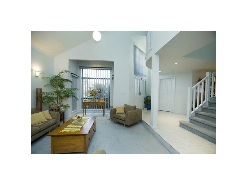 429 Dandelion Drive, Rowville VIC 3178